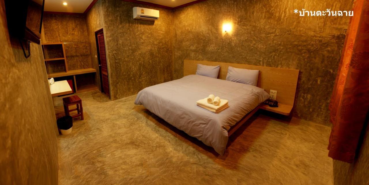 Baan Tawan Shine Surin Hotel Exterior photo